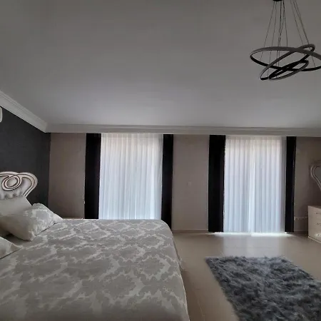 Full Luxury With Jakuzi And Swimming Pool Apartmán Camyolu